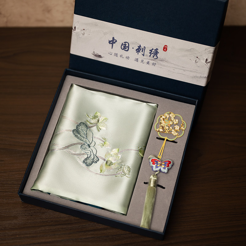 Embroidery Gift - 蘇州刺繍スカーフとブックマークギフトボックスセット、シルク刺繍スカーフ、文化と創造のギフト、お土産プレゼント