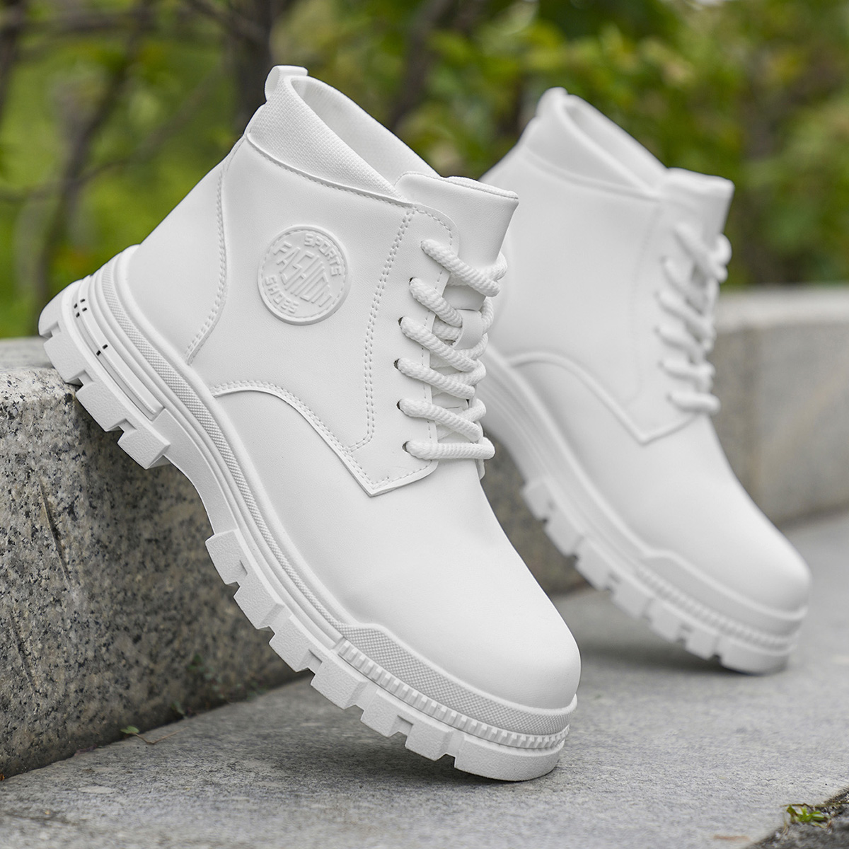 メンズファッション オールシーズン対応 ホワイト バイクブー - Embroidery White のレビューと価格