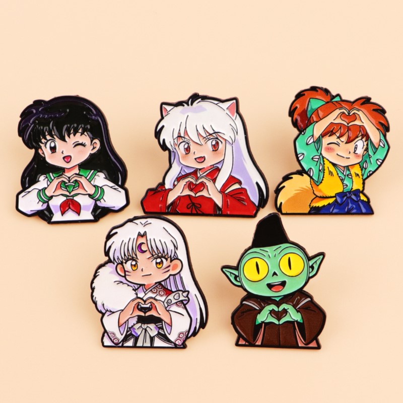 かわいいオオカミ耳ファンタジーキャラクターハートジェスチャー - Embroidery Reddit のレビューと価格