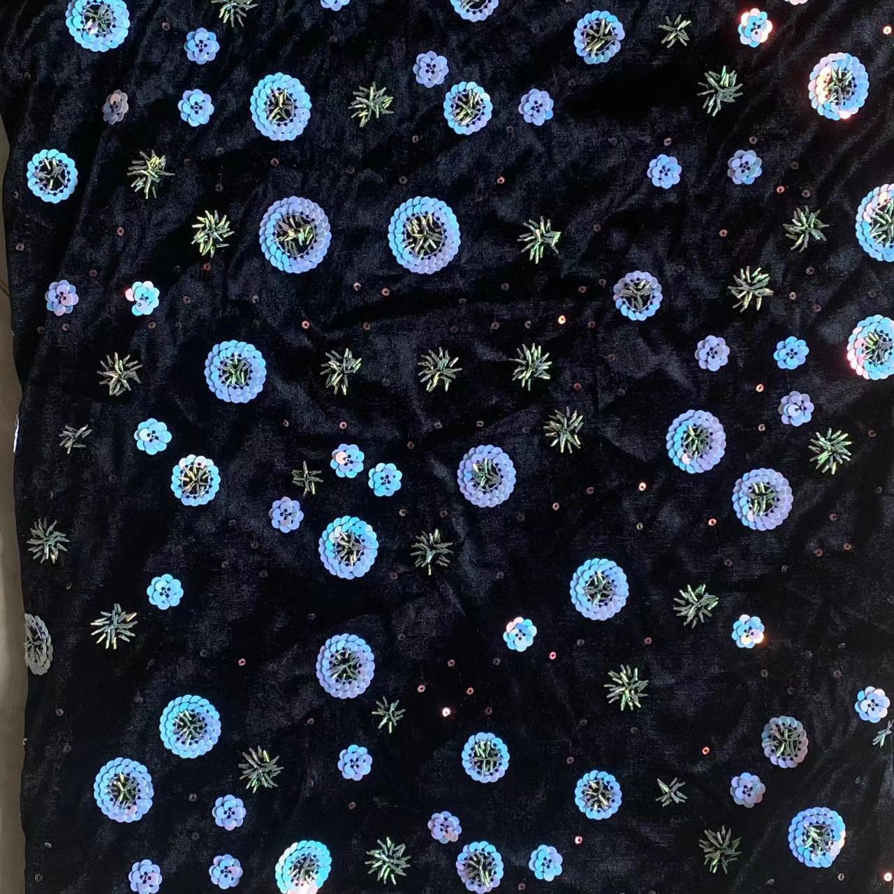 ベルベットロールビーズチューブゴールド刺繍生地縫製パフォーマ - Embroidery Youtube のレビューと価格