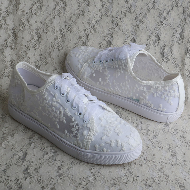 Wedopus ホワイトスニーカー女性用フラットブライダルシ - Embroidery White のレビューと価格