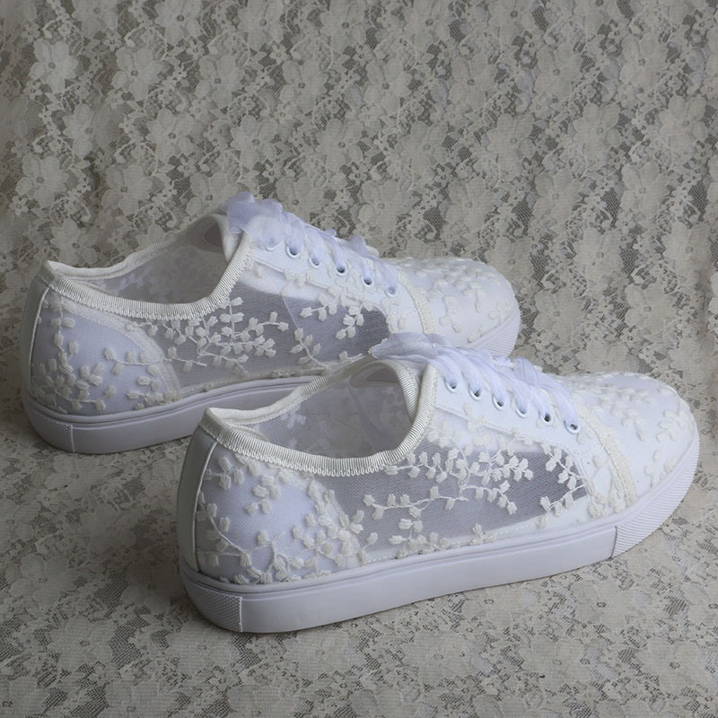 Wedopus ホワイトスニーカー女性用フラットブライダルシ - Embroidery White のレビューと価格