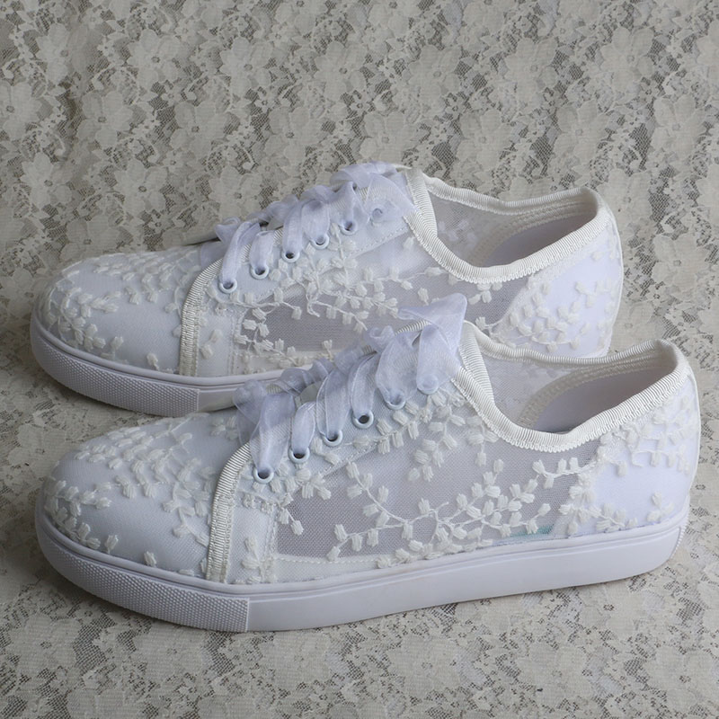 Wedopus ホワイトスニーカー女性用フラットブライダルシ - Embroidery White のレビューと価格