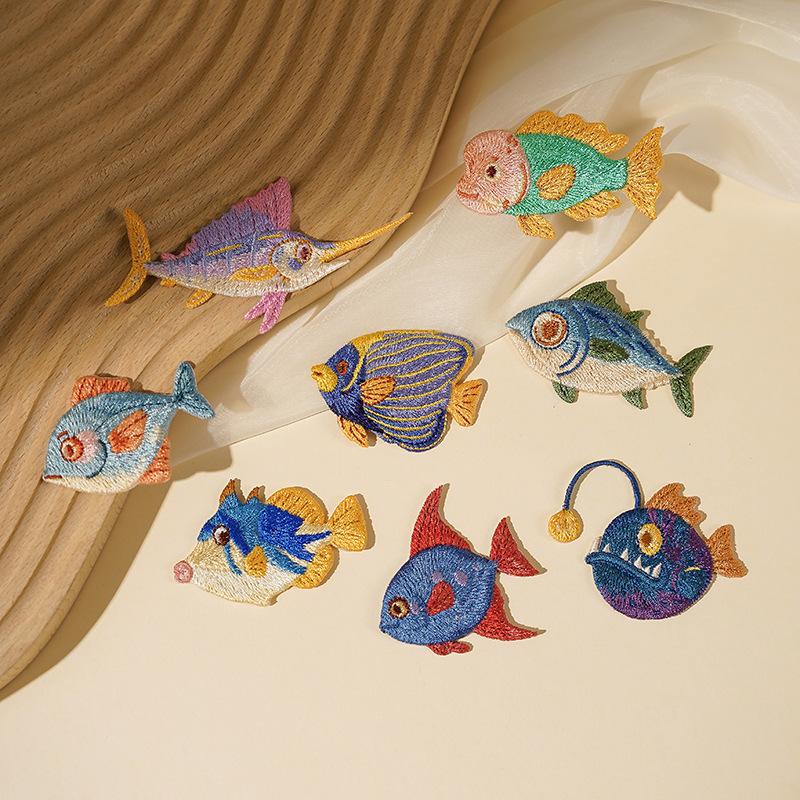 イルカクラゲ夏海魚パッチ子供用アイロン接着刺繍バッジ衣類スク - Embroidery Fish のレビューと価格