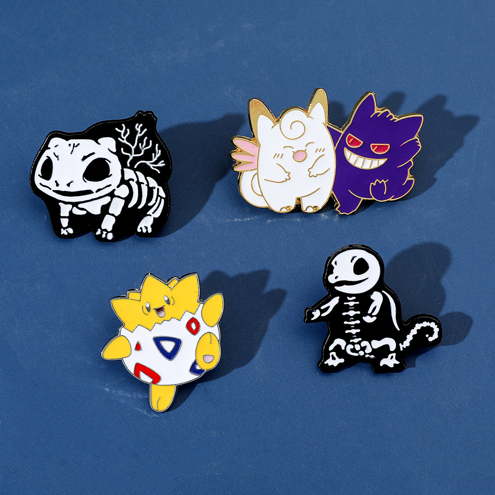 日本の漫画アニメポケモンブローチ、ジンギスゴースト、ピカチュ - Embroidery Illustration のレビューと価格