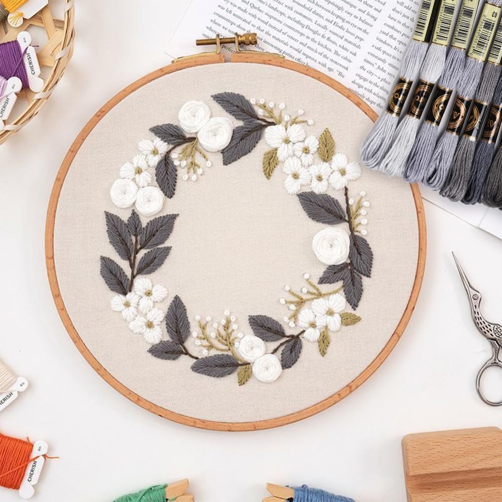 8かせ70ヤードグレーフレンドシップブレスレットストリング刺 - Embroidery Stitches のレビューと価格