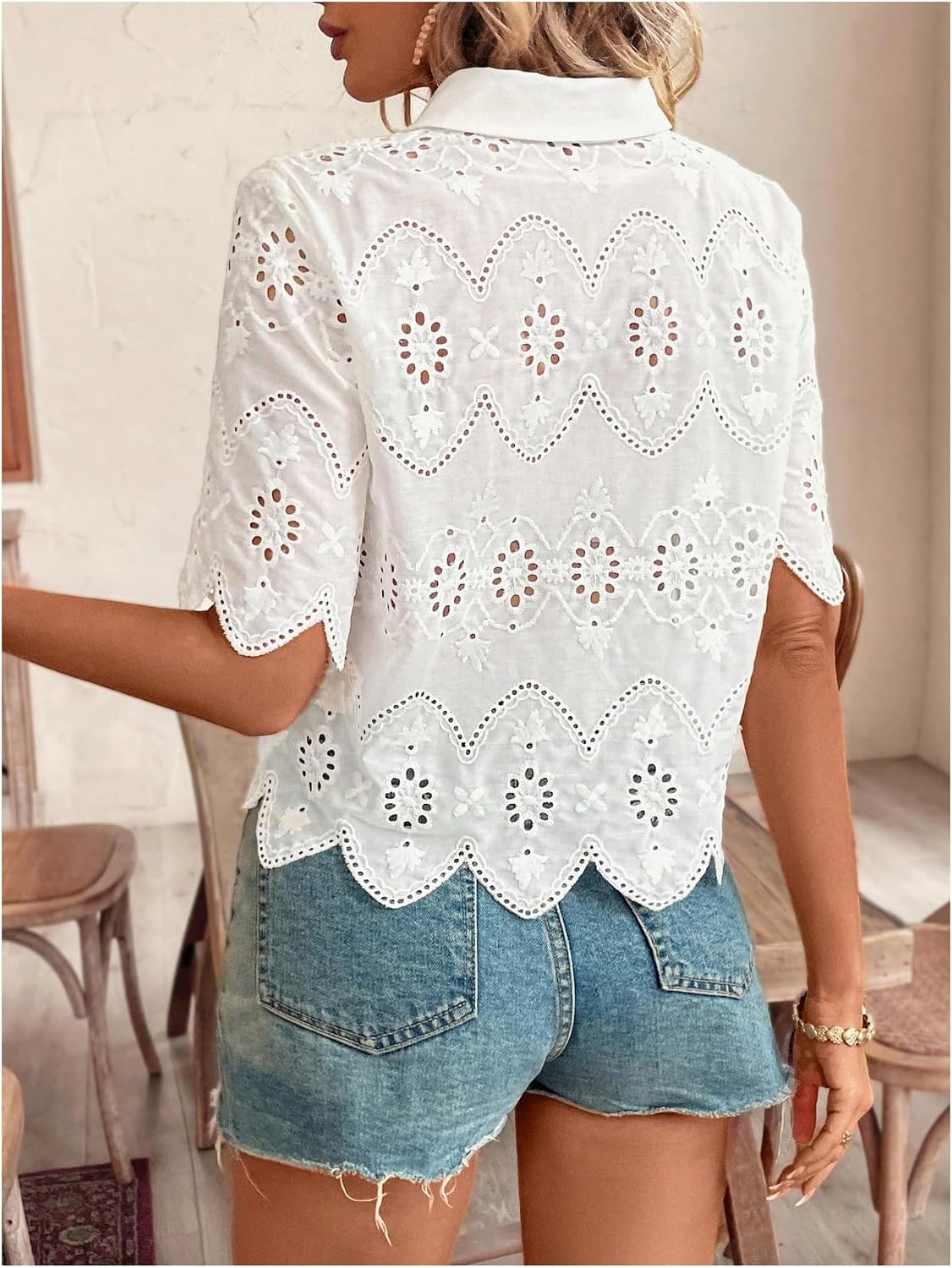 レディース半袖ボタンダウン襟付きブラウス刺繍アイレットトップ - Embroidery Blouse のレビューと価格